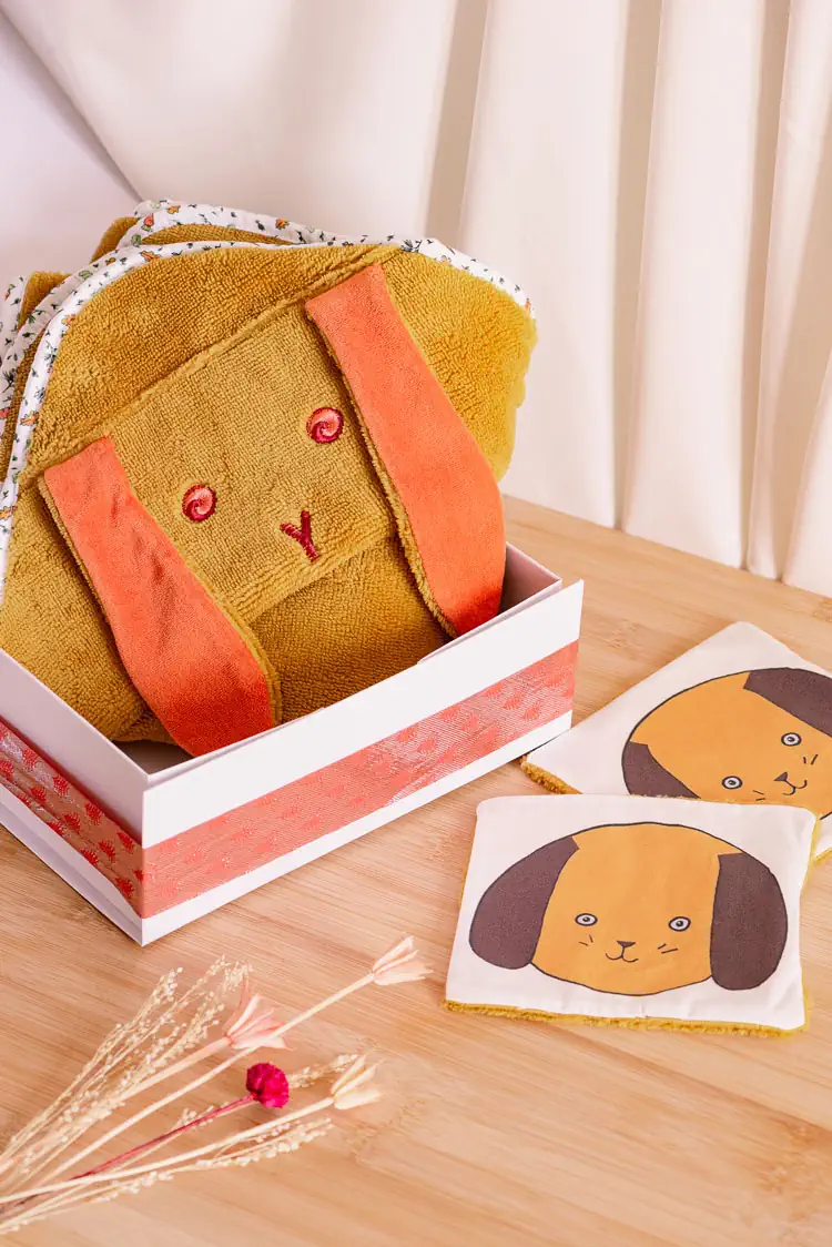 33.Coffret Toilette lapin