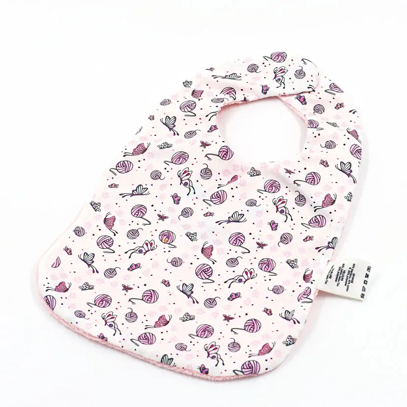 12.Bavoir chat verso