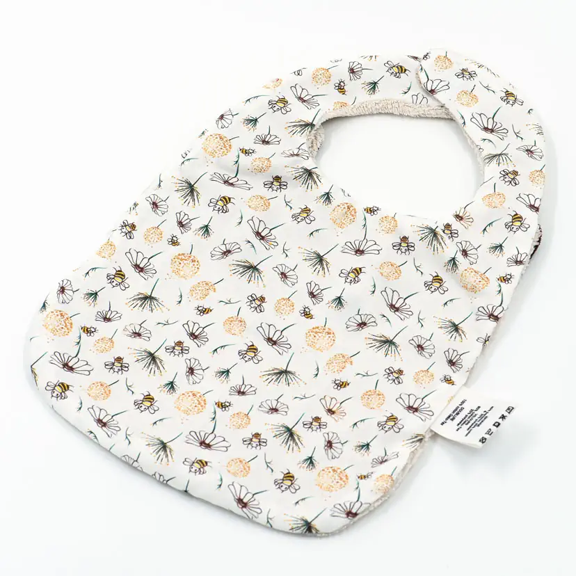 16.Bavoir ours verso