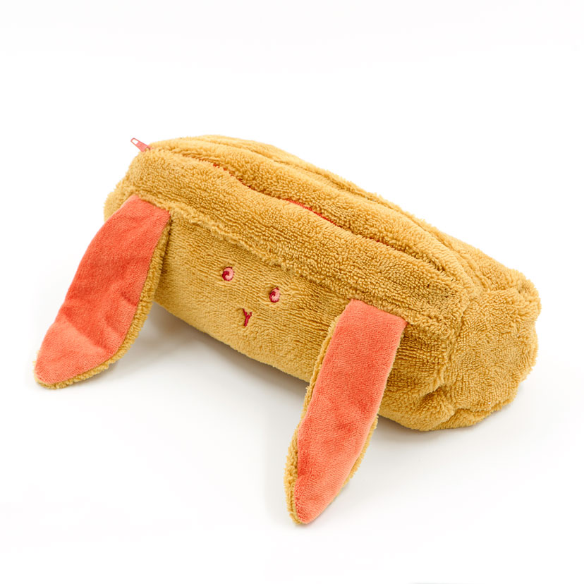 Trousse lapin de profil